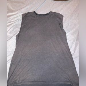3 men’s tank tops
